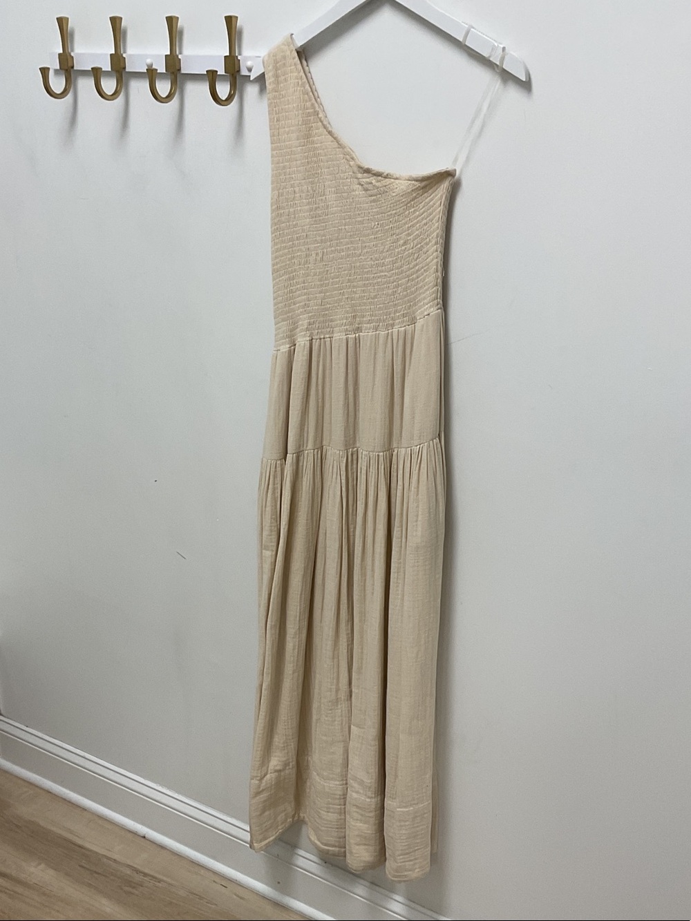 Elan One-Shoulder Cream Maxi sundress Dress